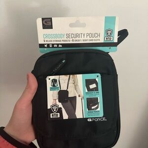 G/FORE Black Crossbody Security Pouch